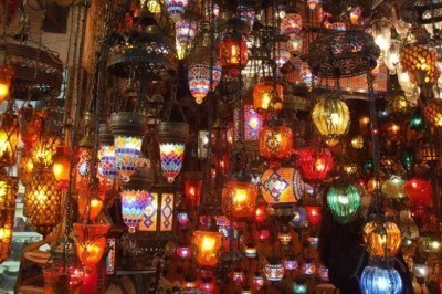 Un tocco di luce. Come per una magia!